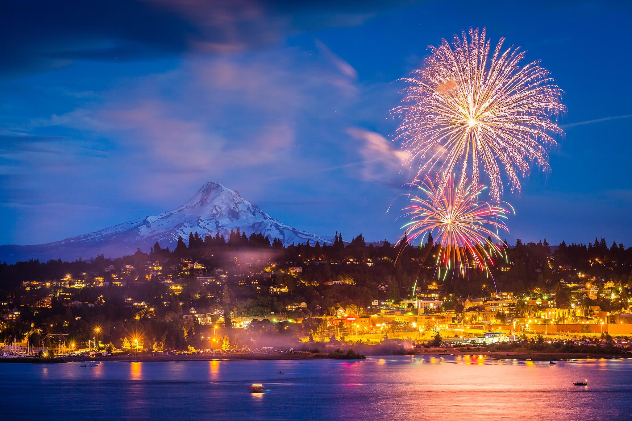 Fireworks on 4th of July, one of the popular Hood River summer events.