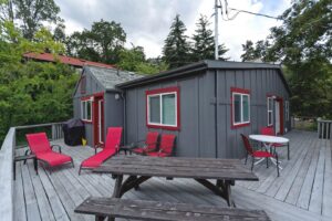 The deck of a Hood River vacation rental to stay in on a spring vacation in Oregon.